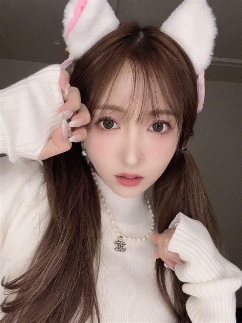 @Yua.