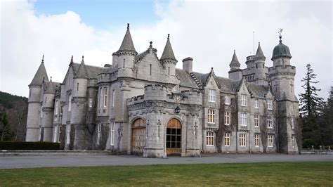CASTLE.