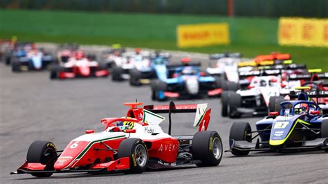F3.