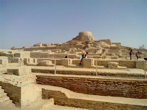 Mohenjo.