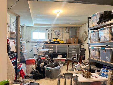 STORAGE.