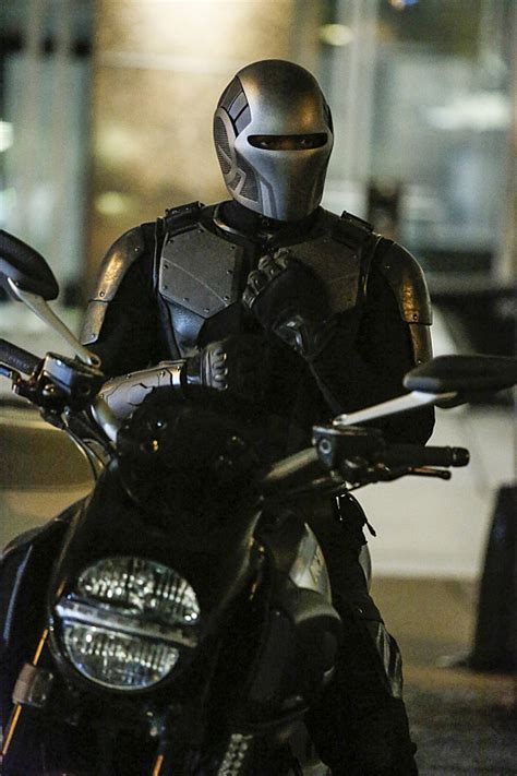 Supergirl.S02E20.WEB.