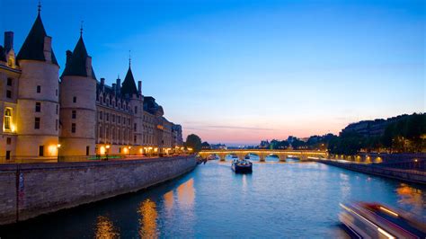 ÎLE.
